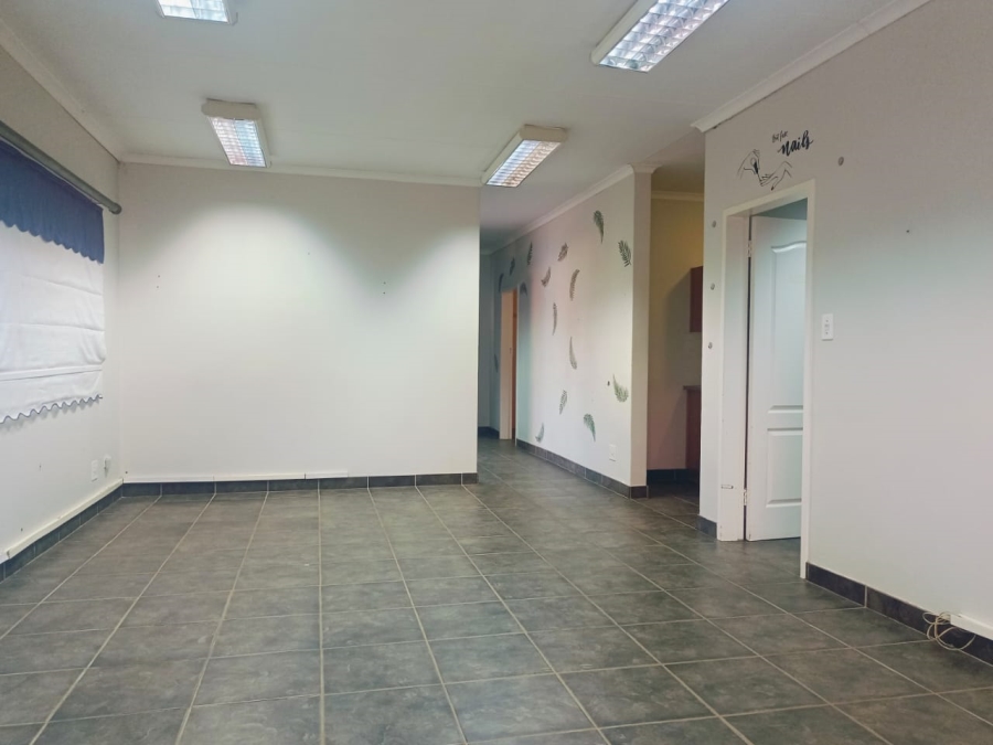 To Let commercial Property for Rent in Flamwood North West